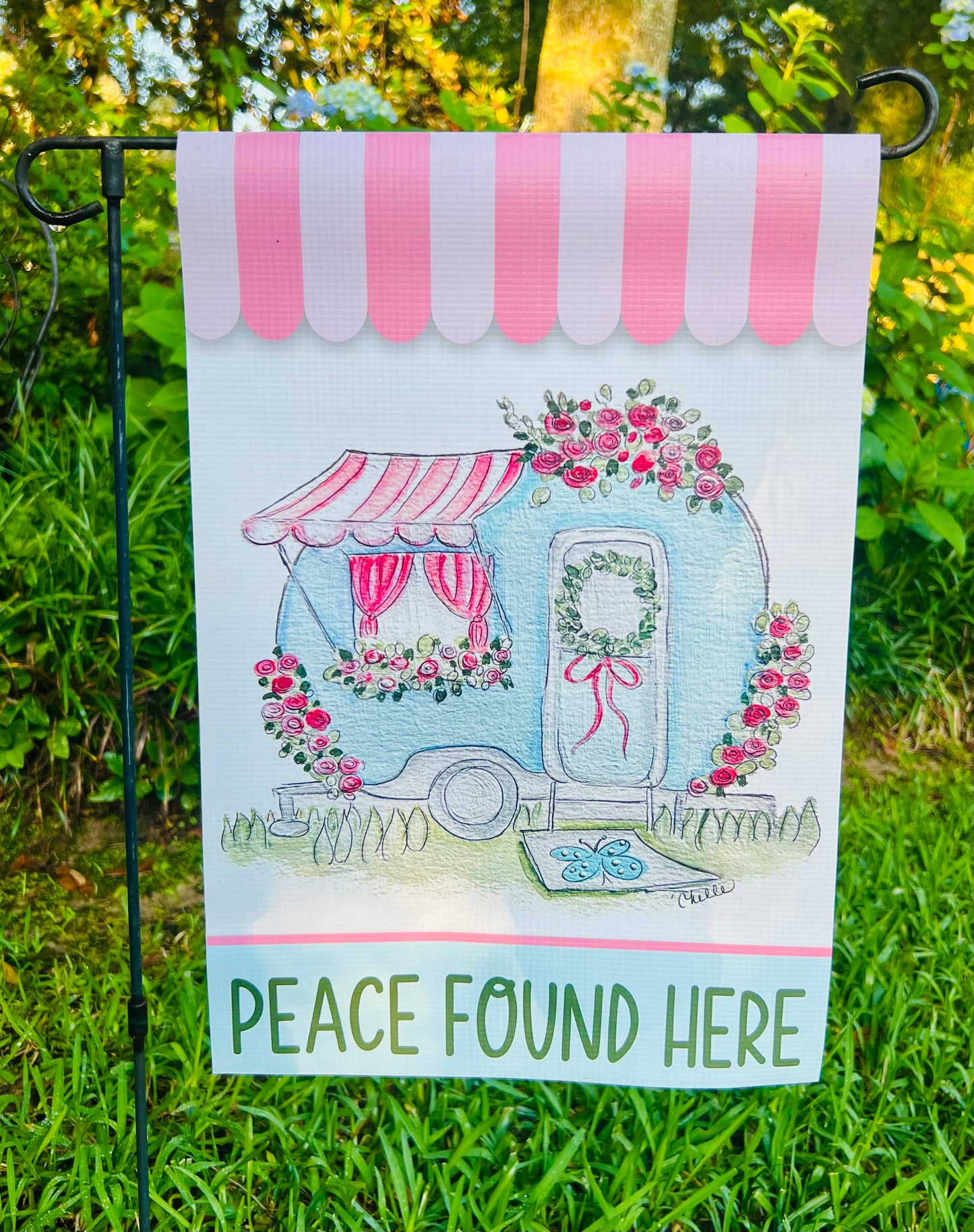 Garden Flag: Peace found Here, Camper