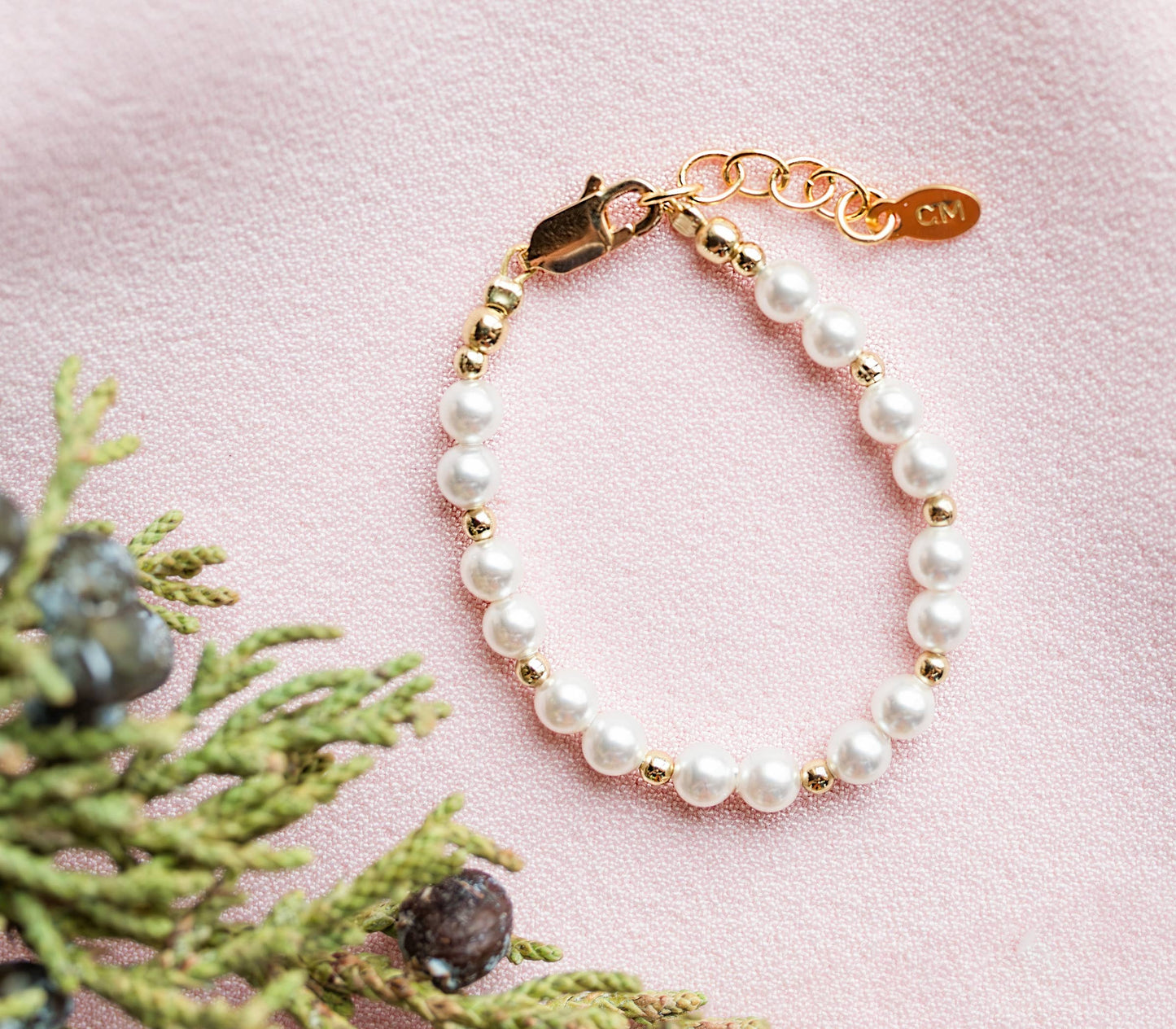Girls 14K Gold-Plated Pearl Baby Bracelet Children's Jewelry: MED 1-5yr