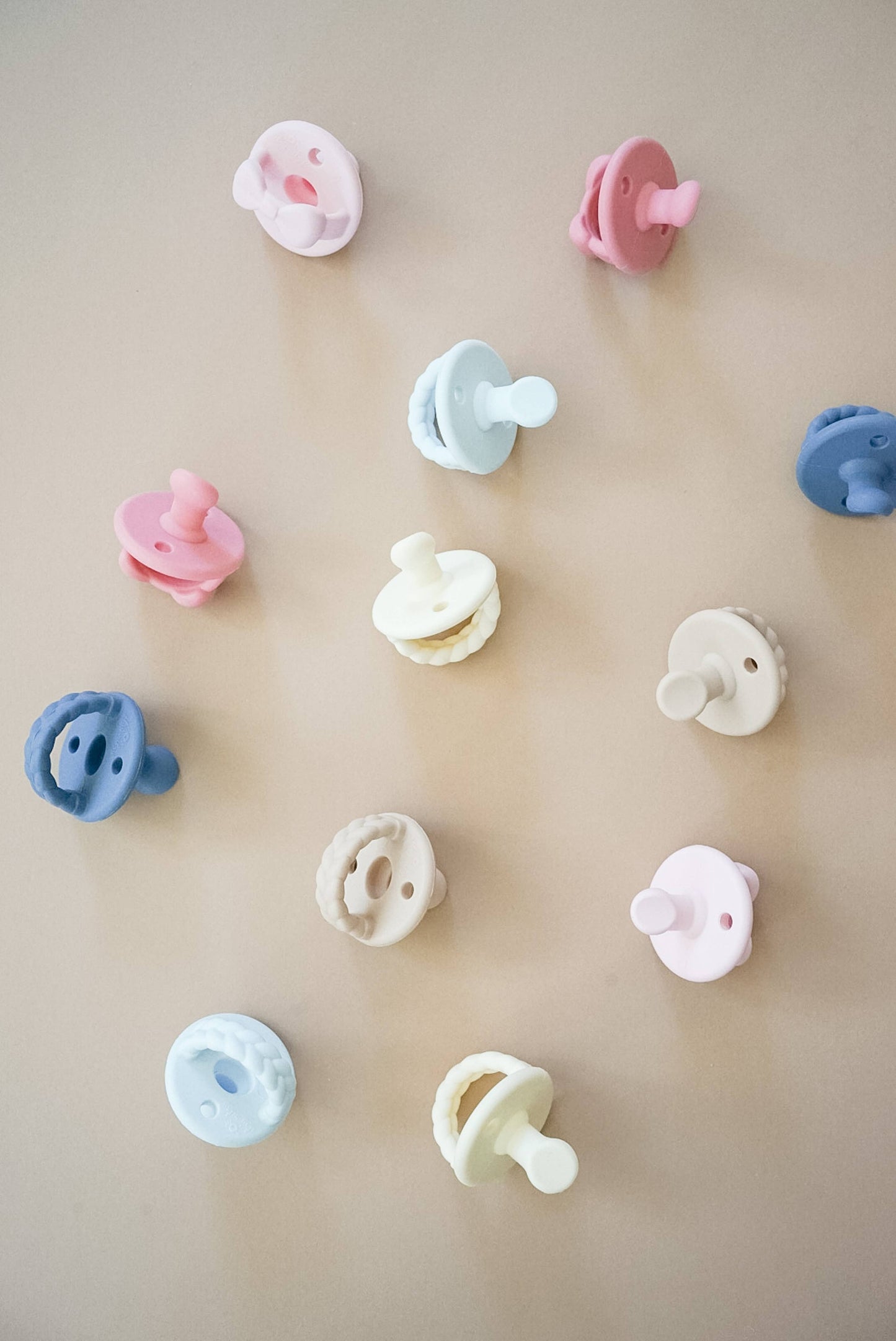 Sweetie Soother™ Orthodontic Pacifier Sets Neutral