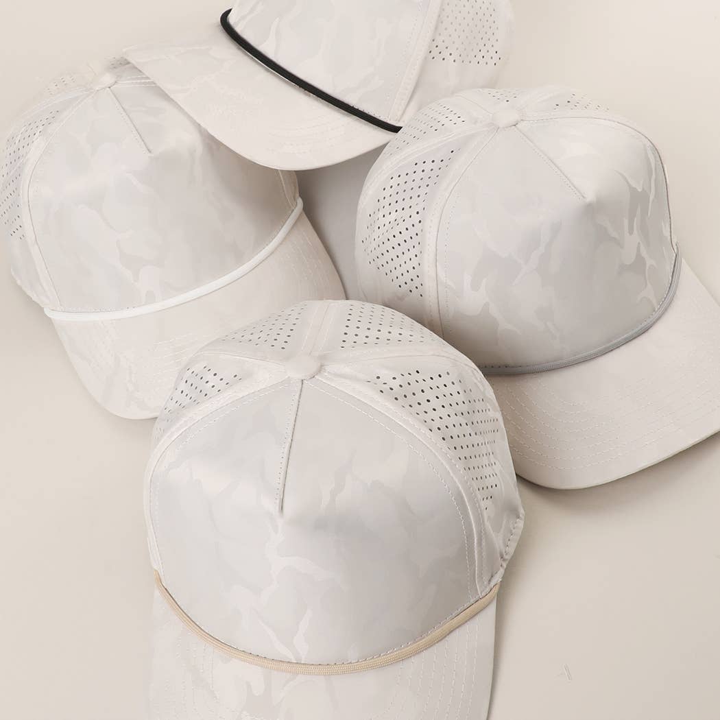 White Camo 5 Panel Rope Strap Trucker Hat: LT GREY / One Size