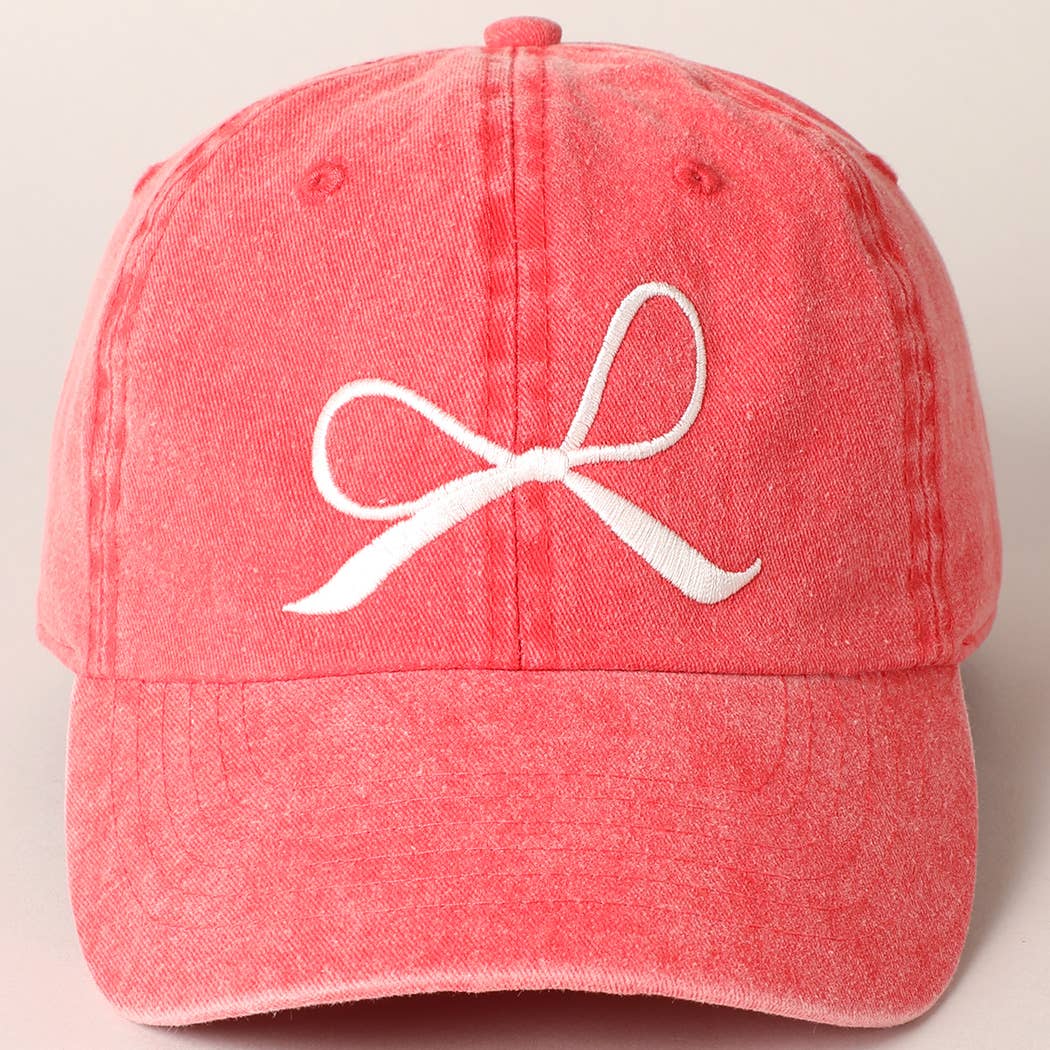 Bow Embroidered Cotton Baseball Cap: Black / One Size