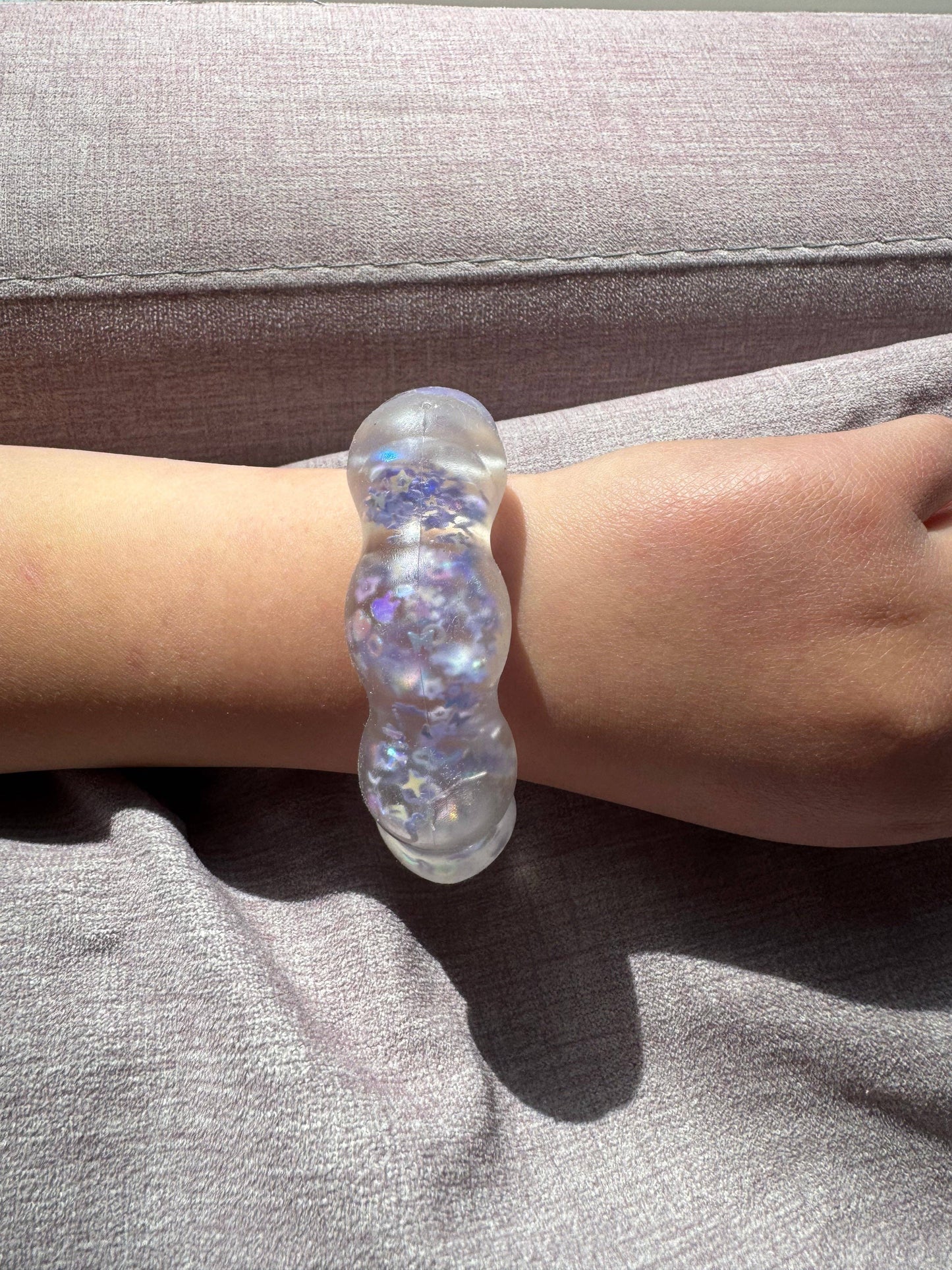 Feelzies™ Limited Edition Glitter Bracelet: Cotton Candy Sparkle