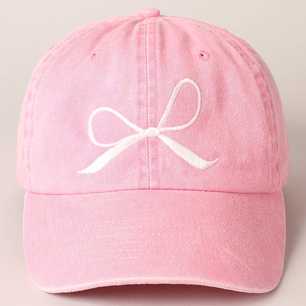 Bow Embroidered Cotton Baseball Cap: Black / One Size