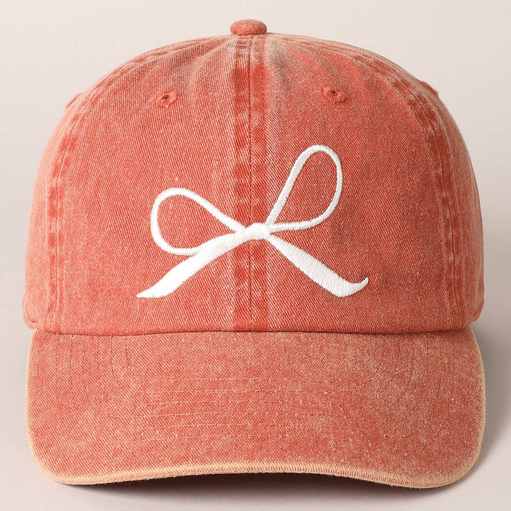 Bow Embroidered Cotton Baseball Cap: Black / One Size