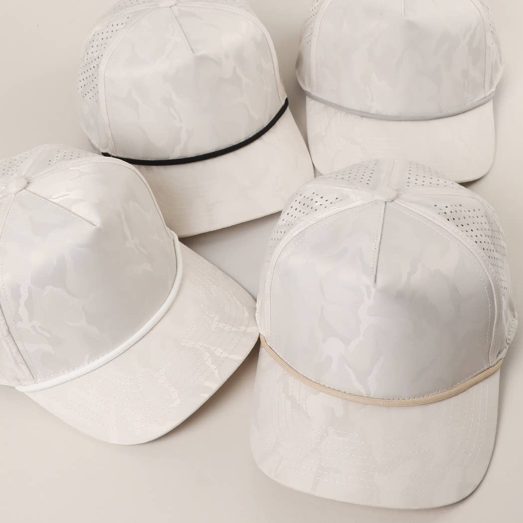 White Camo 5 Panel Rope Strap Trucker Hat: LT GREY / One Size