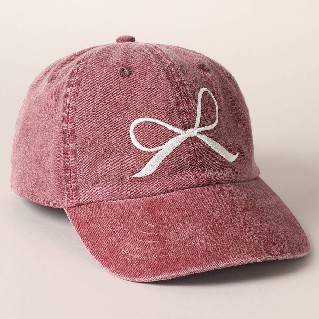 Bow Embroidered Cotton Baseball Cap: Black / One Size
