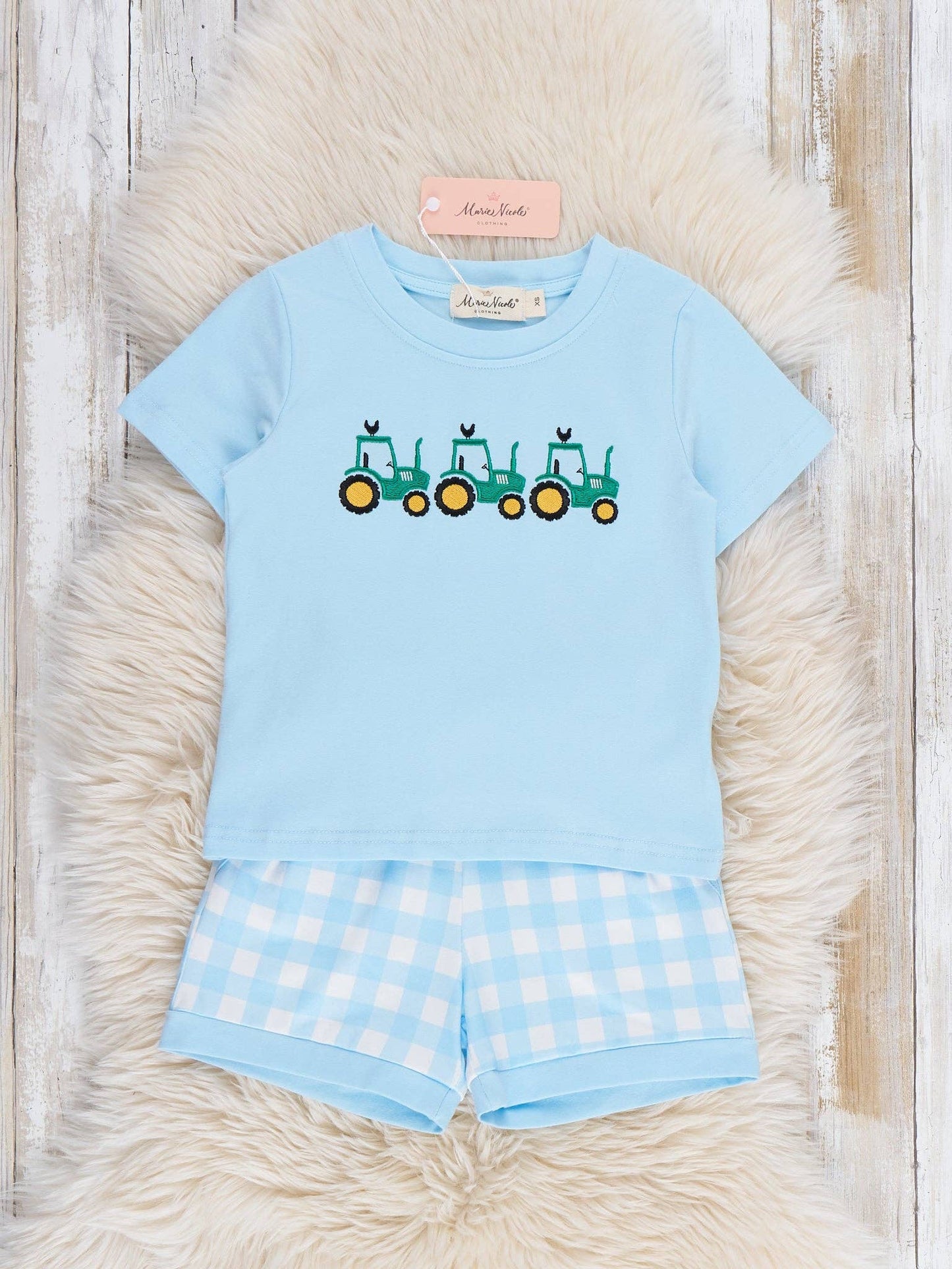 Little Farmer’s Plaid Outfit