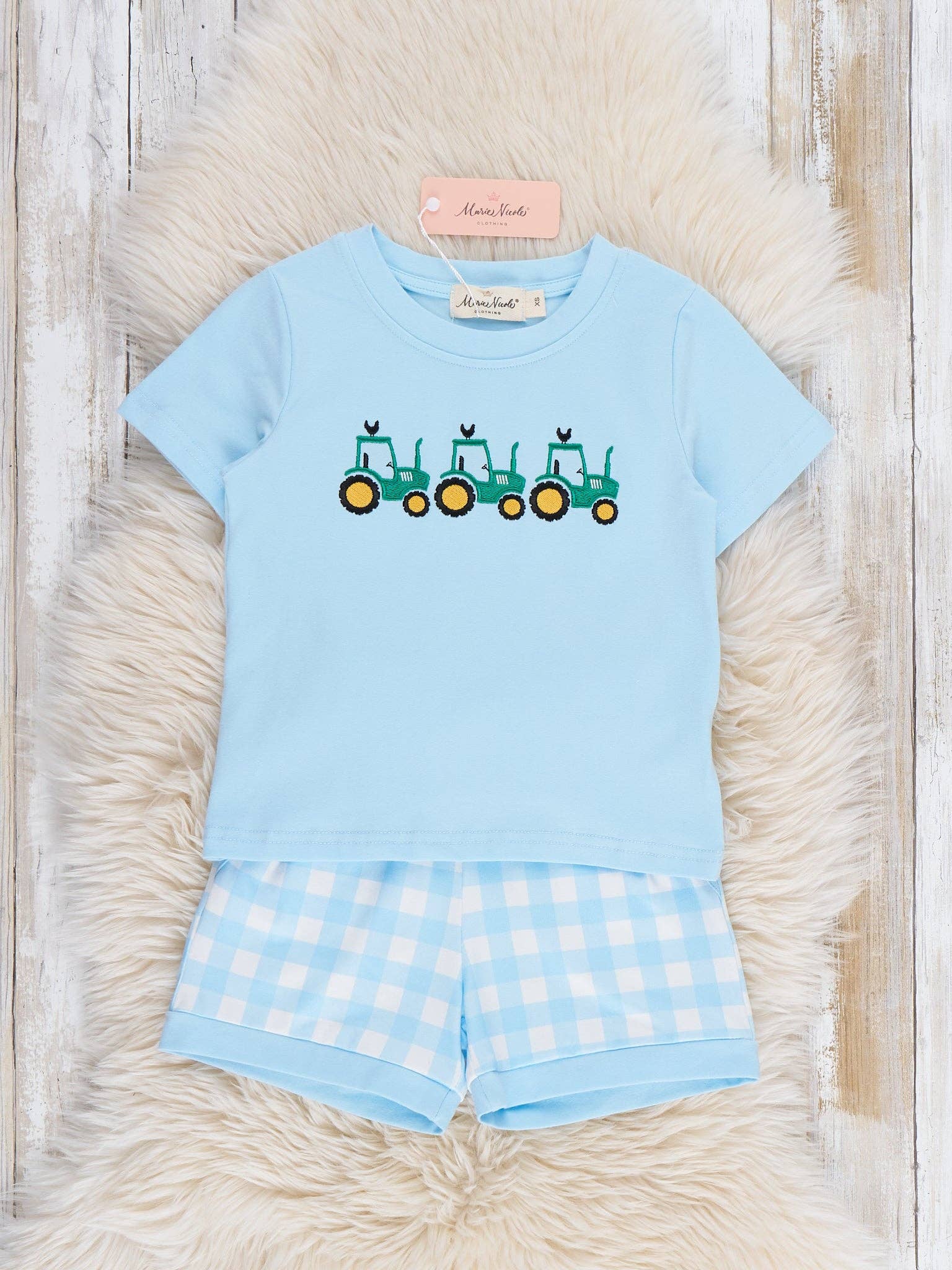Little Farmer’s Plaid Outfit