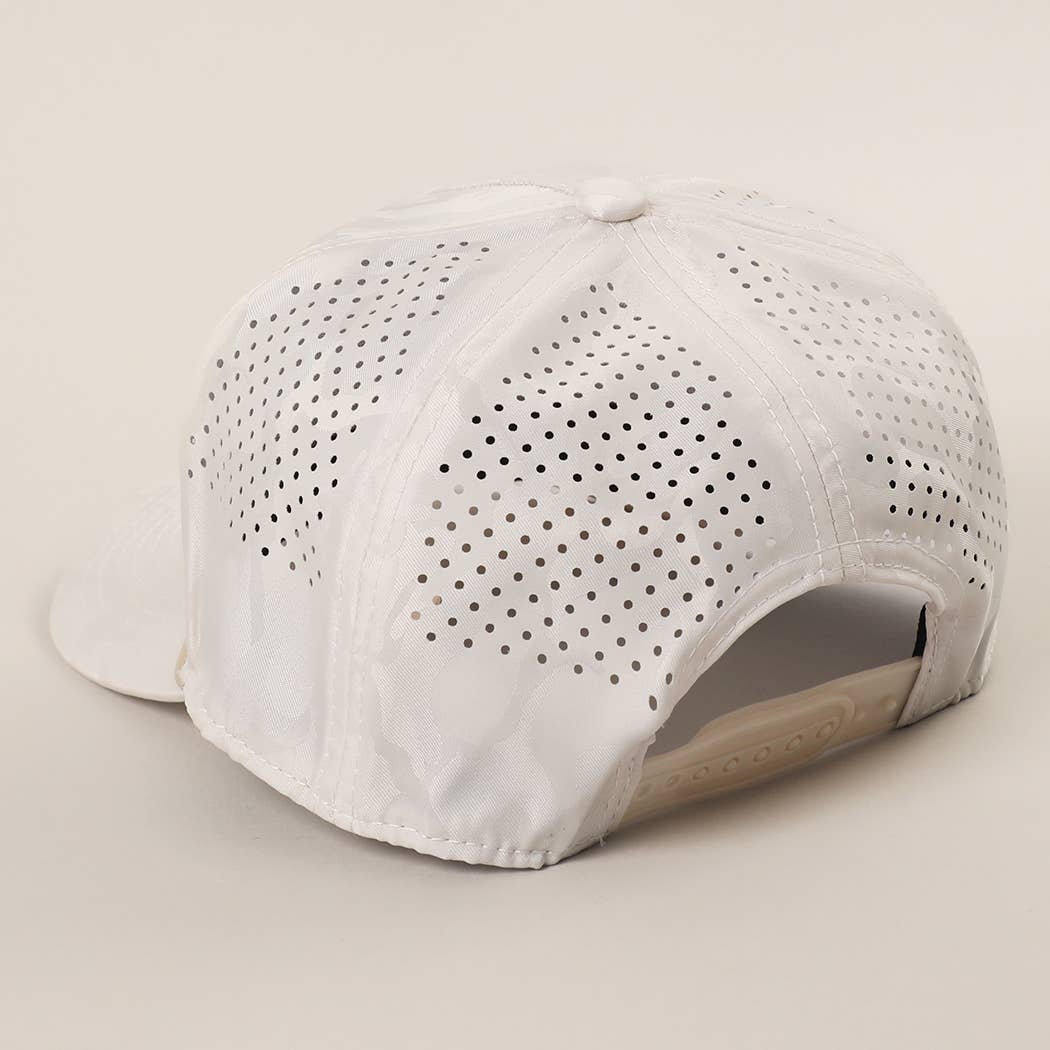 White Camo 5 Panel Rope Strap Trucker Hat: LT GREY / One Size