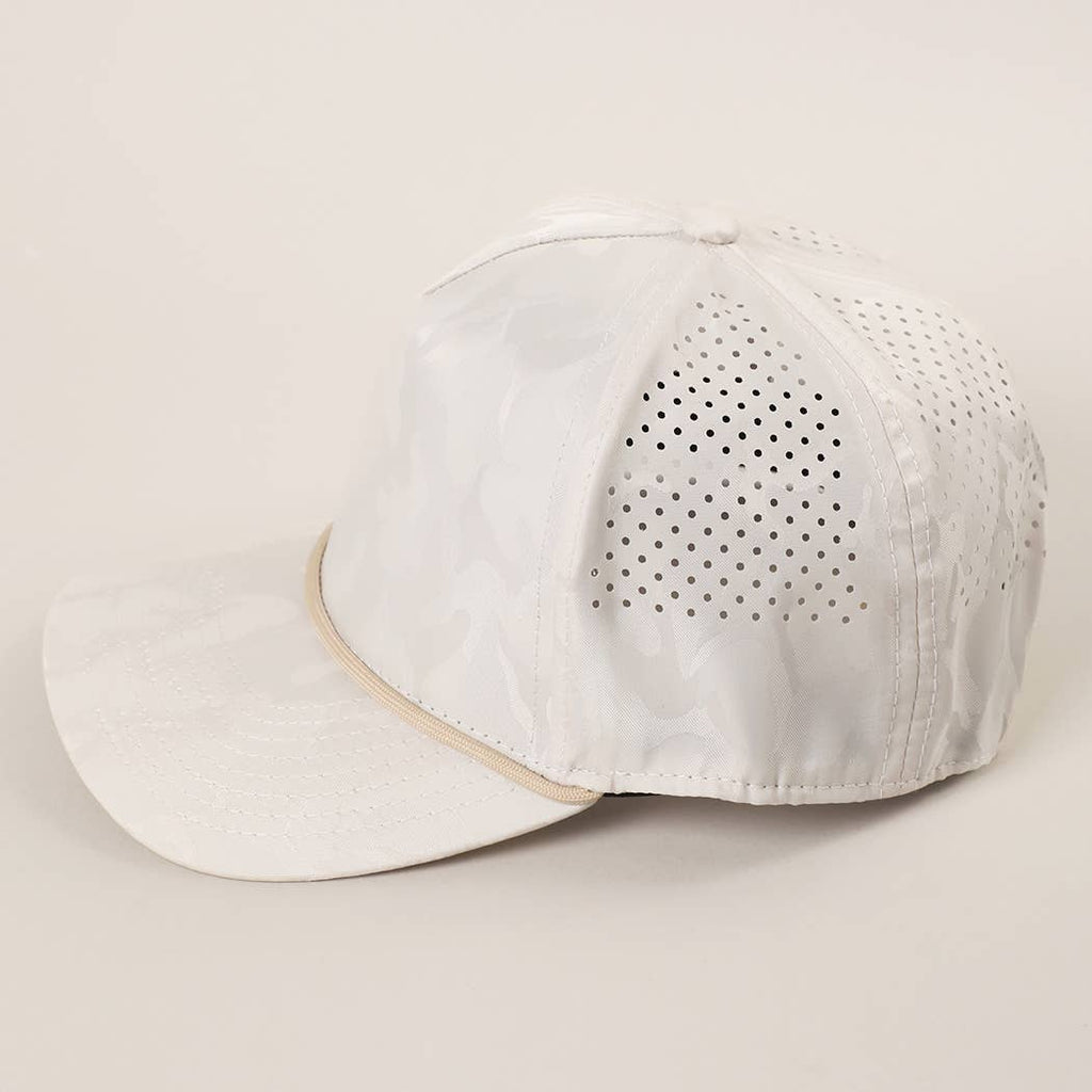 White Camo 5 Panel Rope Strap Trucker Hat: LT GREY / One Size