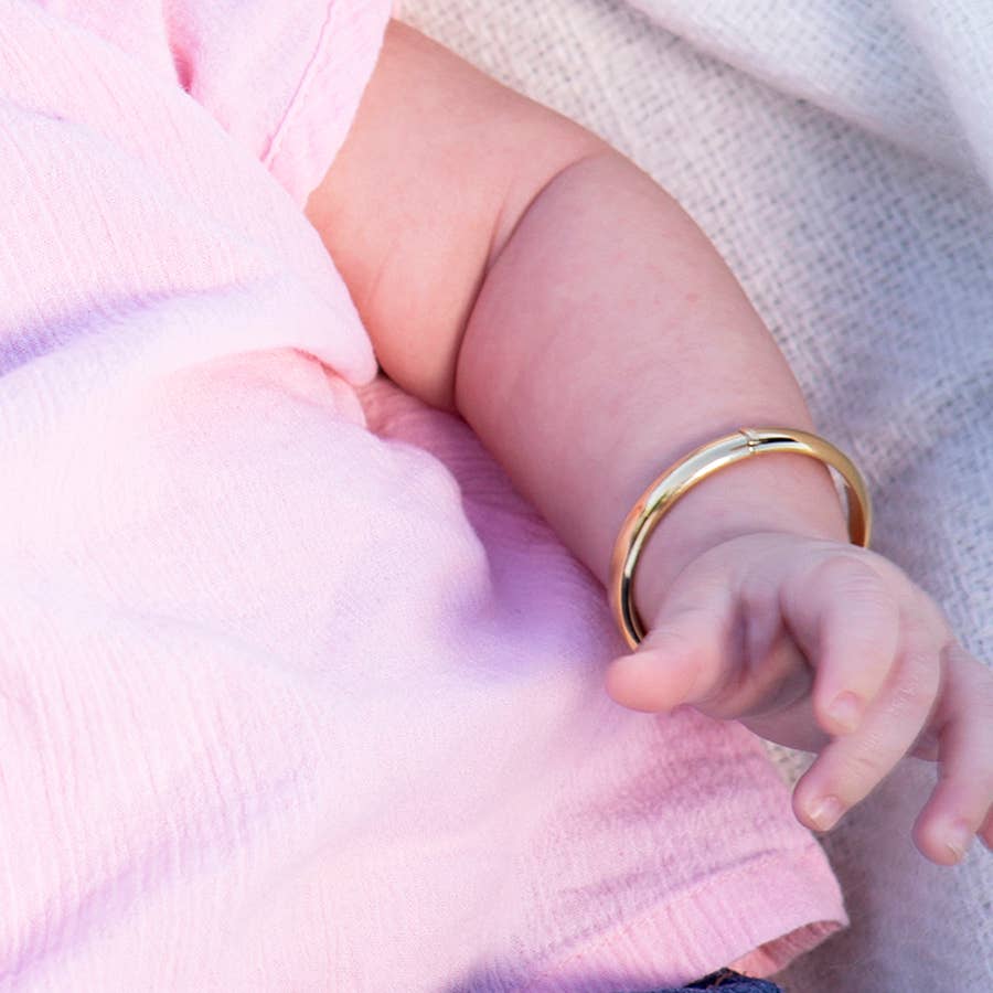 Gold Classic Bangle 6-12 Years
