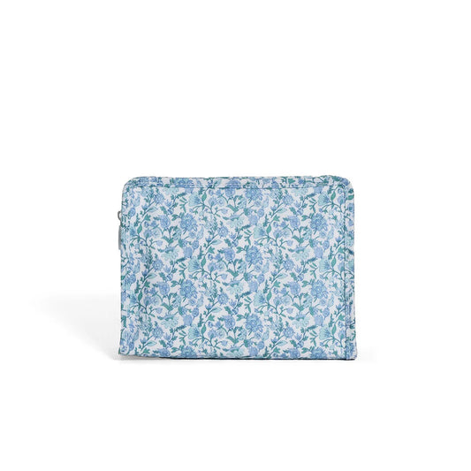 ROADIE MEDIUM Zip Pouch - Hamptons Floral