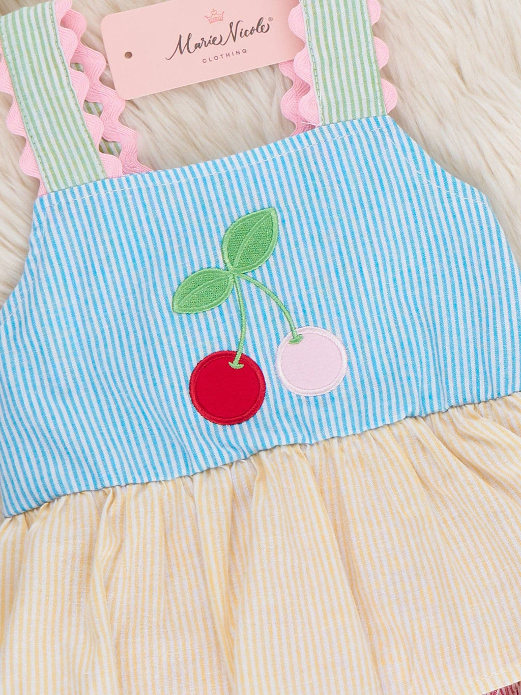 Summer Cherry Fun Bubble