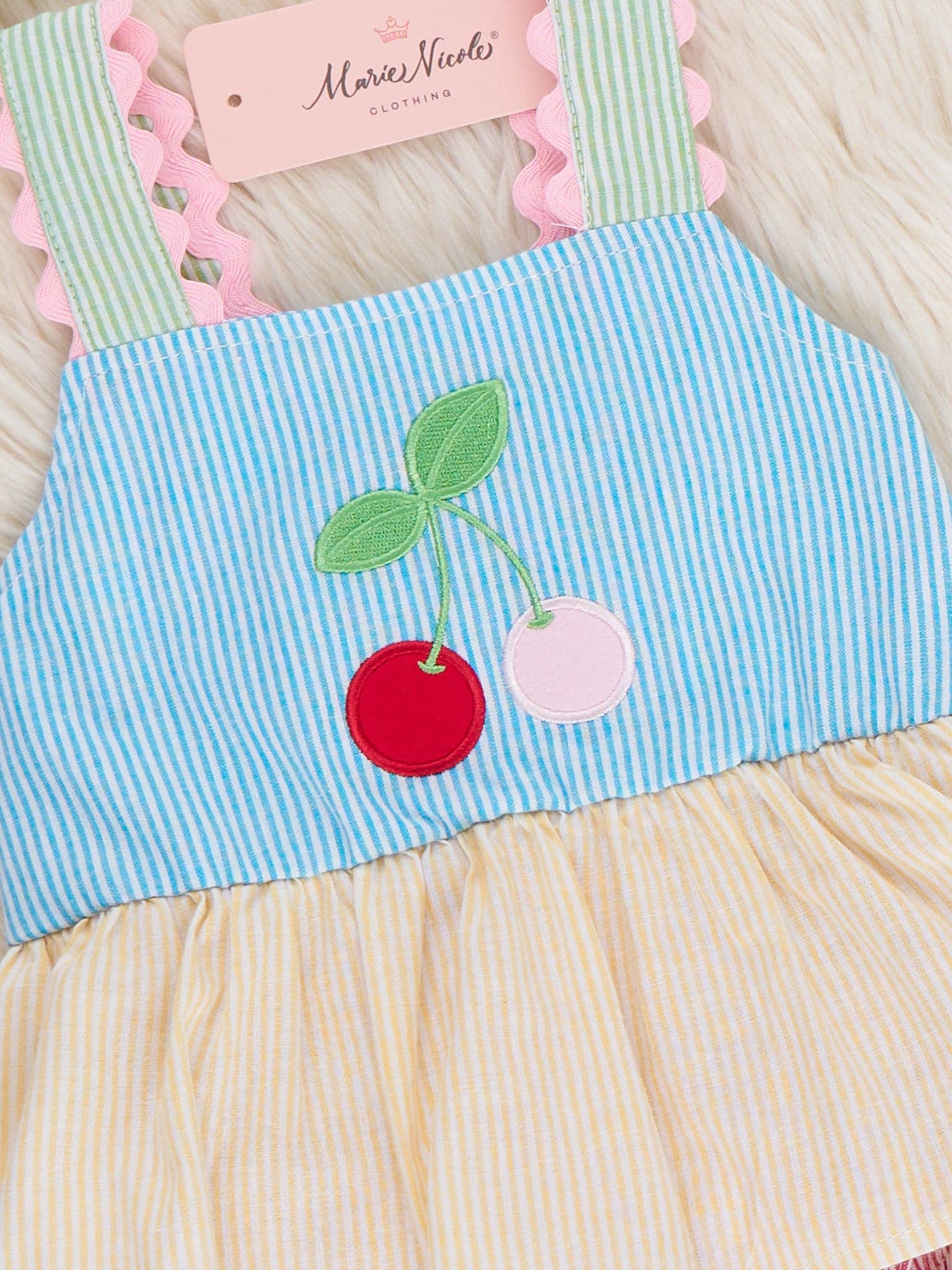 Summer Cherry Fun Bubble